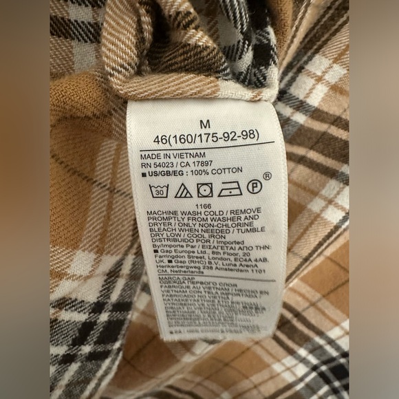 GAP Big Shirt Butterscotch Flannel - Picture 5 of 5